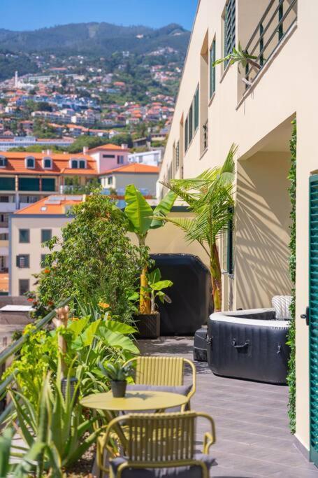 Super Anadia - Olive Apartment Funchal  Bagian luar foto
