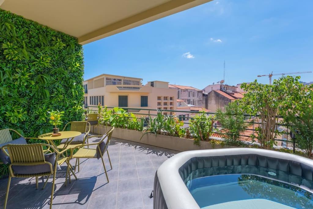 Super Anadia - Olive Apartment Funchal  Bagian luar foto